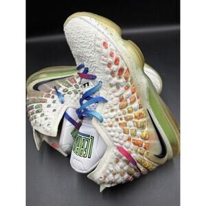 Nike LeBron 17 Air Command Force Size 10.5